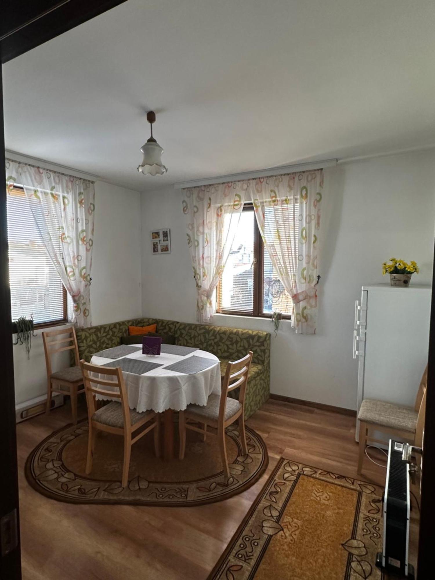 Hotel Snow House Bansko Esterno foto